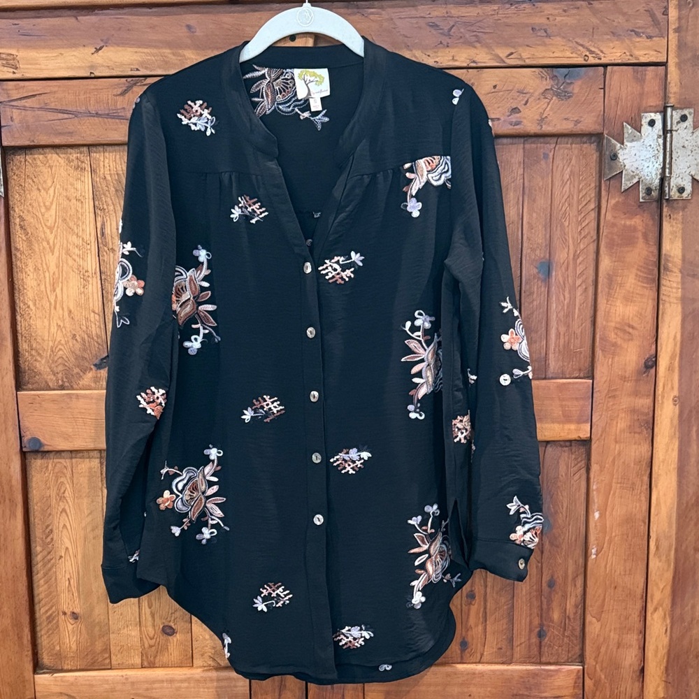 Fig and Flower Top